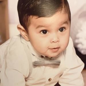 Meet your Posher, Eli